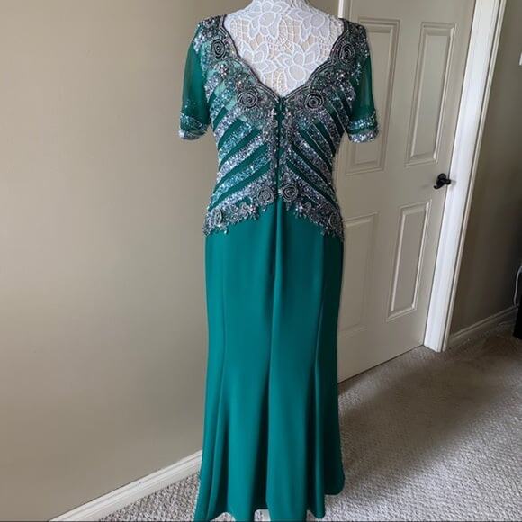 Emerald Green Mother of the Bride Groom Sequin Sparkling Evening Dress - Picture 6 of 10